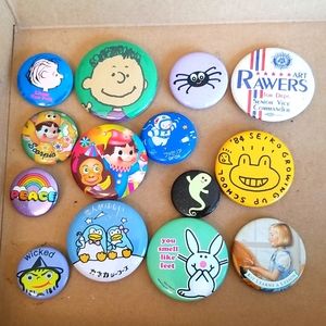 14 BUTTONS PINS